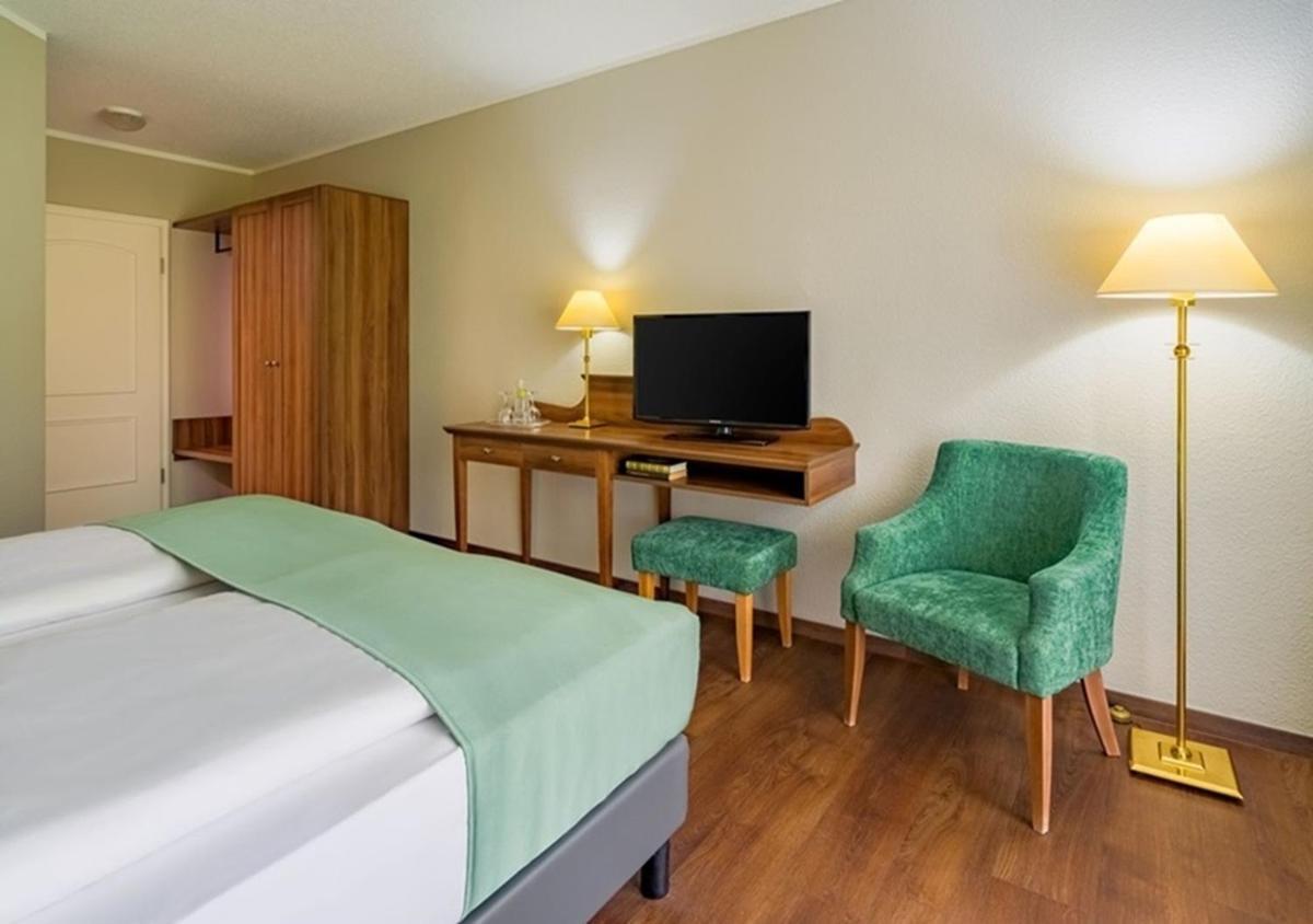 Schlosshotel Althoernitz Бертсдорф Экстерьер фото