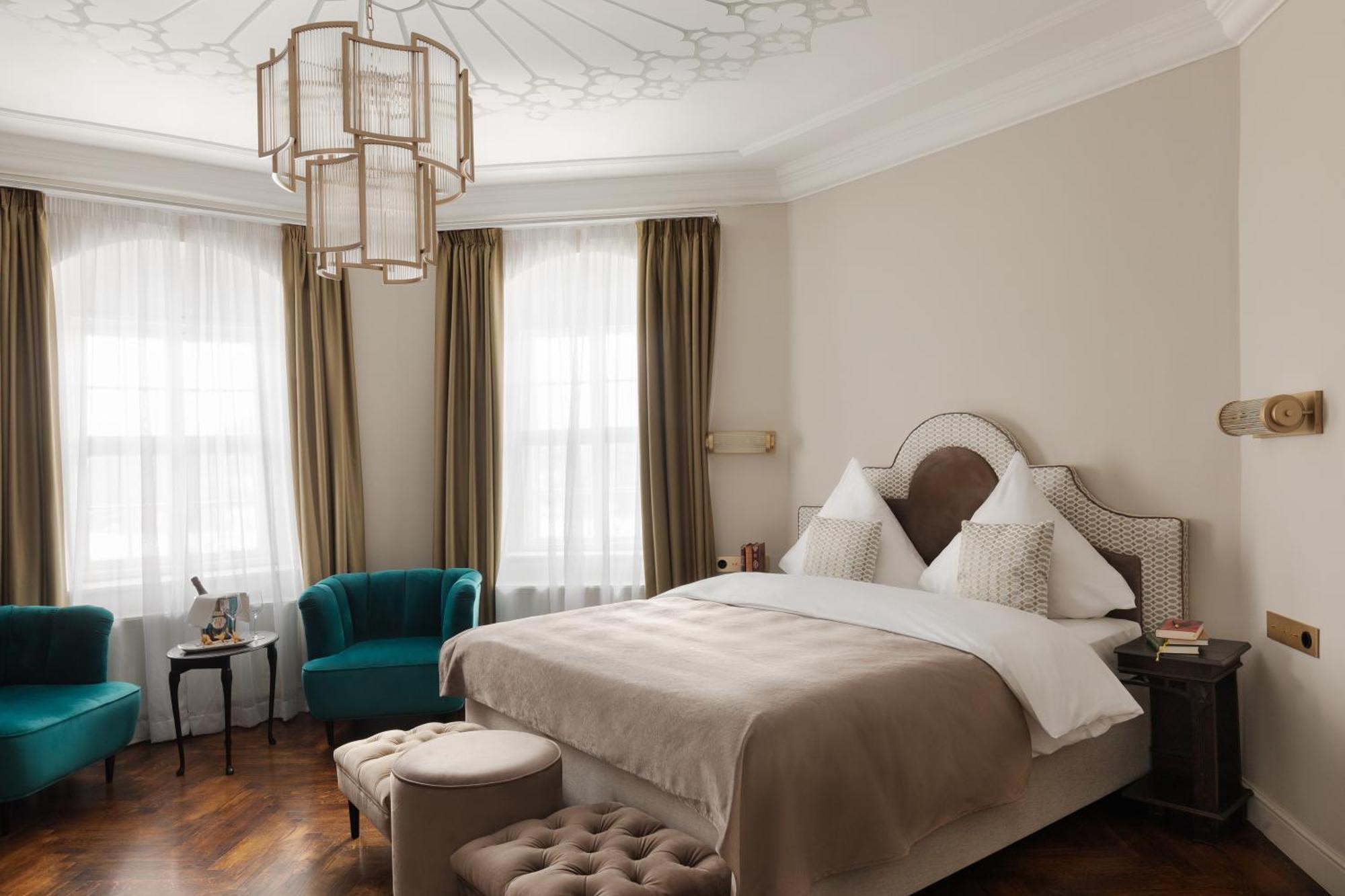Schlosshotel Althoernitz Бертсдорф Экстерьер фото