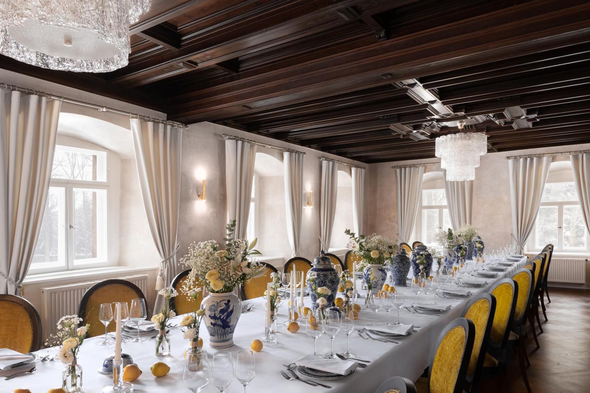 Schlosshotel Althoernitz Бертсдорф Экстерьер фото