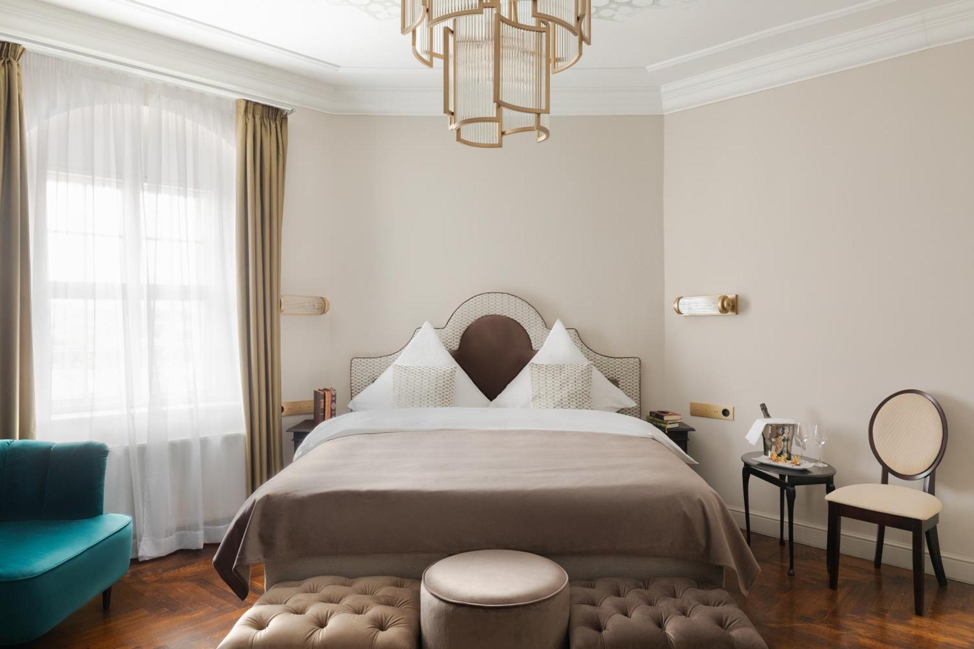 Schlosshotel Althoernitz Бертсдорф Экстерьер фото